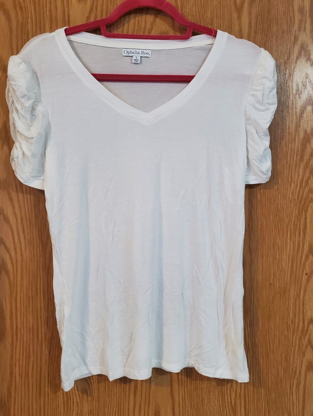 Ophelia Roe White Rushed Sleeve Vneck Tee Size S